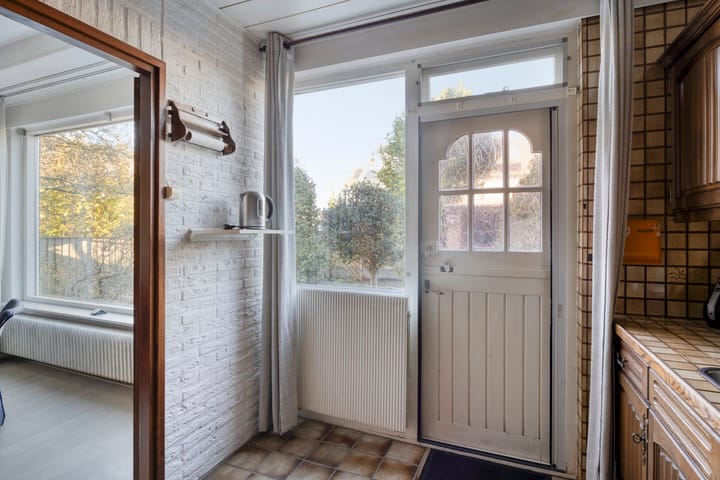 Foto 10 van Weegbree 141