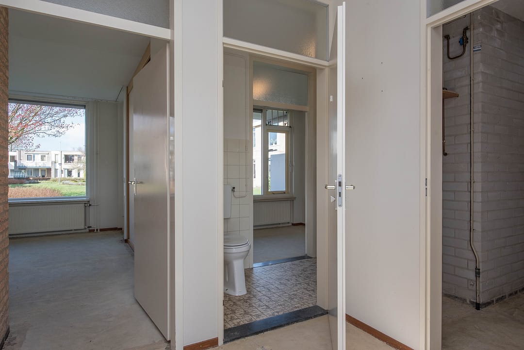 Photo 2 of Albert Schweitzerlaan 65