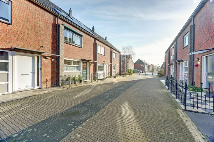 Foto 30 van George Sandstraat 9