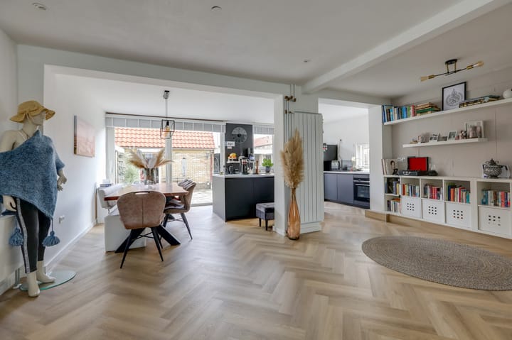 Foto 19 van Goudenregenstraat 35