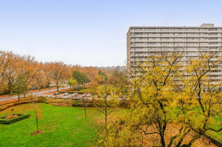 Foto 25 van Frederik van Eedenplaats 83