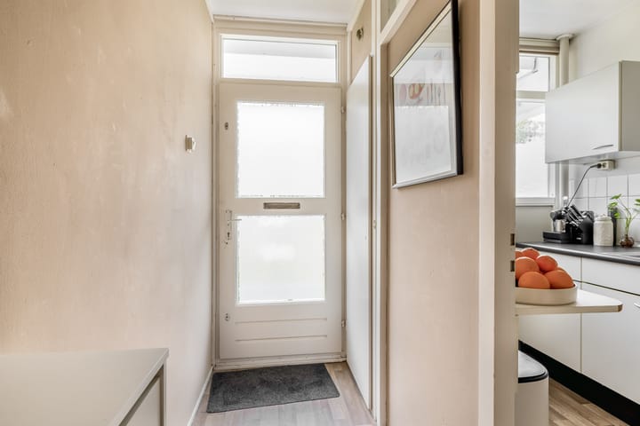 Foto 11 van Frederik van Eedenplaats 83