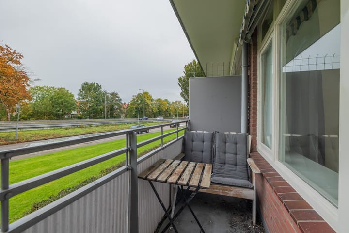 Foto 16 van Van Leeuwenhoekstraat 8