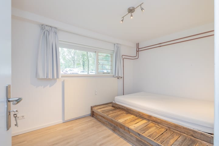 Foto 23 van Van Leeuwenhoekstraat 8