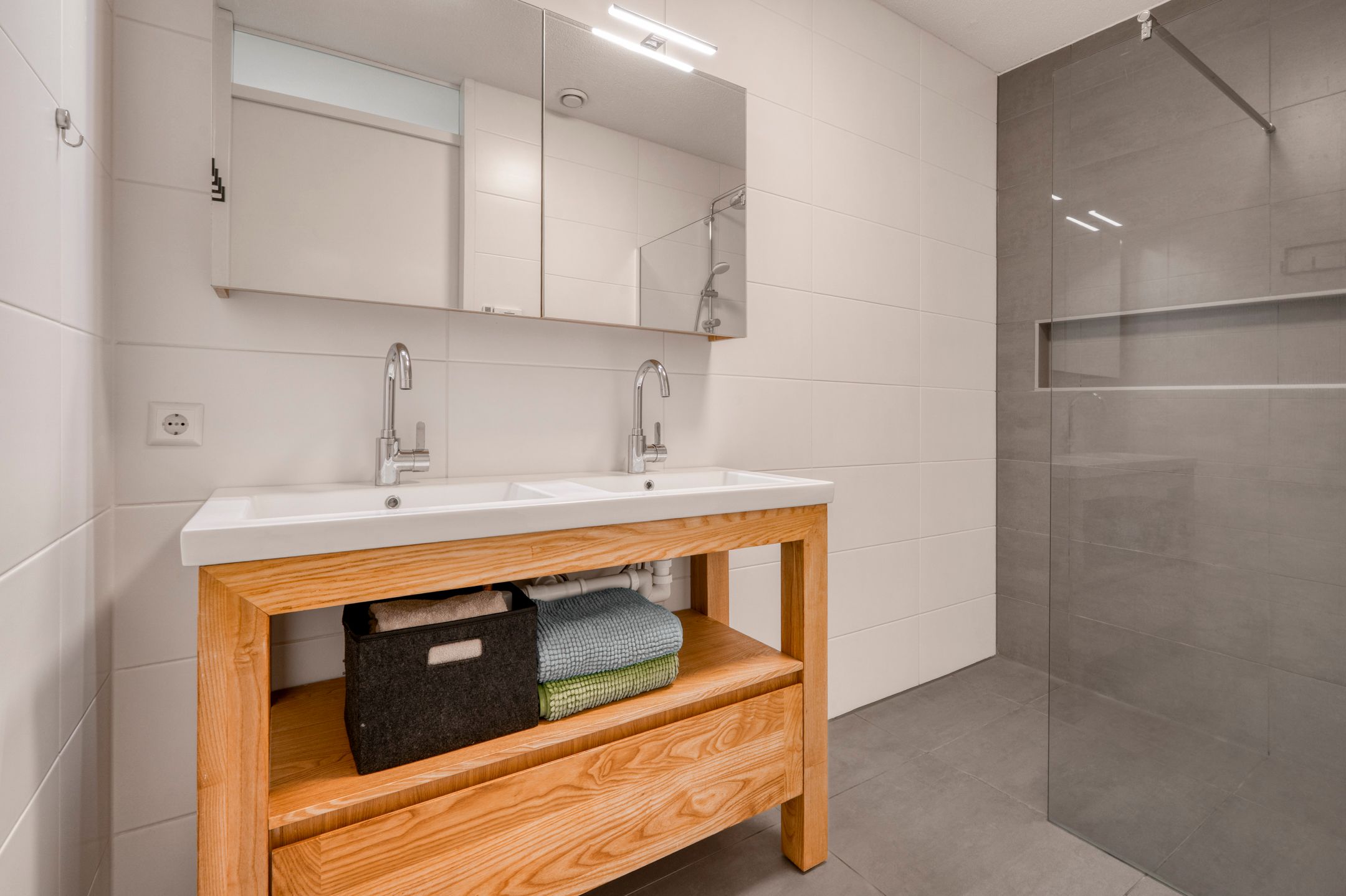 Foto 24 van Houthavenweg 219