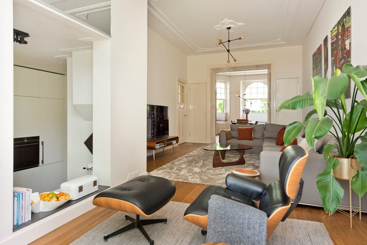 Photo 15 of G.A. van Nispenstraat 8