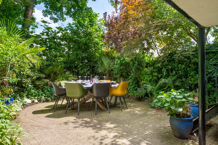 Photo 52 of G.A. van Nispenstraat 8