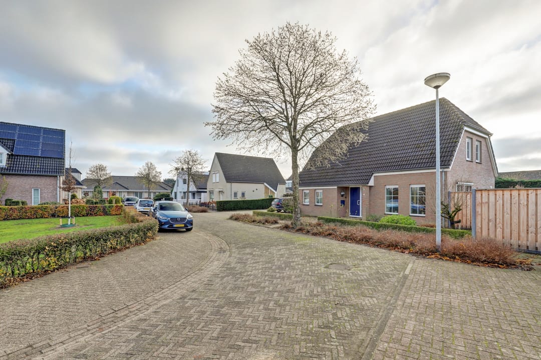 Foto 2 van Eikhofweg 4