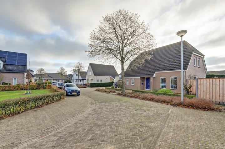 Foto 2 van Eikhofweg 4