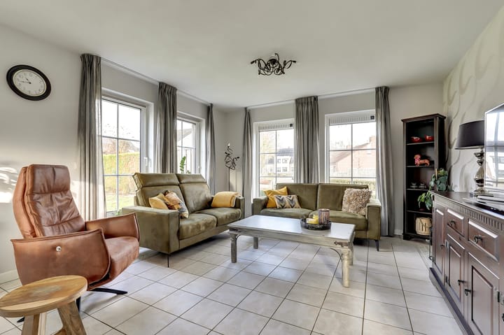 Foto 6 van Eikhofweg 4