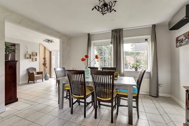 Foto 9 van Eikhofweg 4