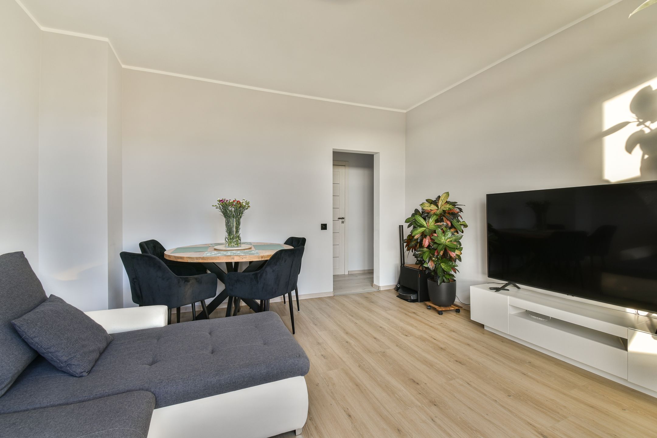 Foto 6 van Parallelweg 94-C