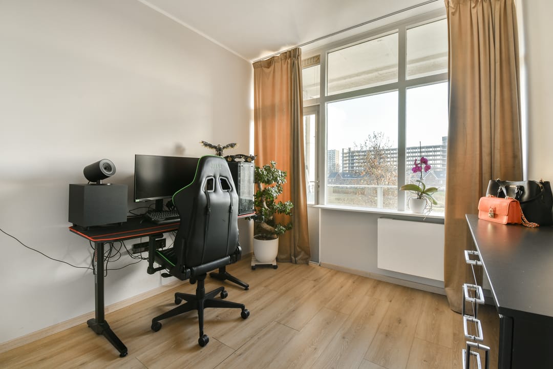 Foto 13 van Parallelweg 94-C