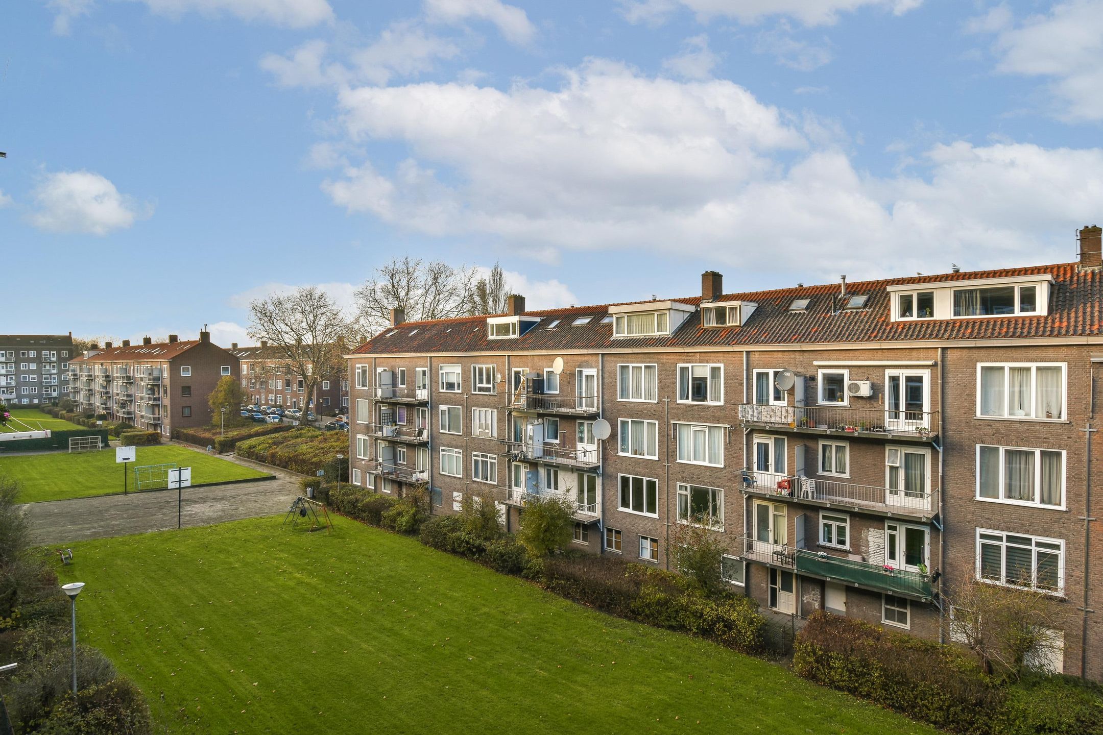 Foto 18 van Parallelweg 94-C