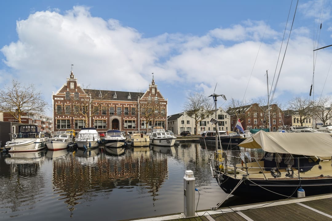 Foto 22 van Parallelweg 94-C