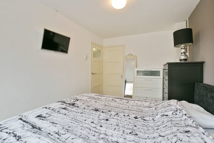 Photo 17 of St Hubertusstraat 30