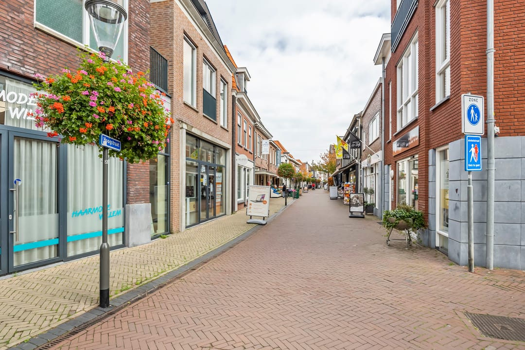 Photo 13 of Hoogstraat 55