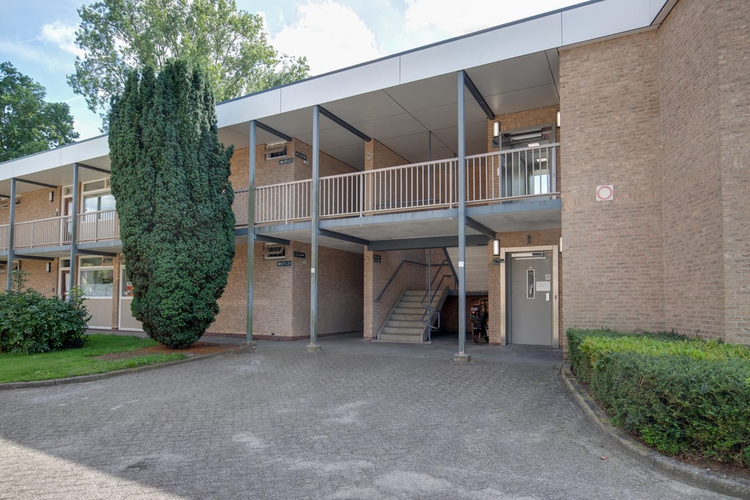 Foto 2 van Albert Schweitzerlaan 77