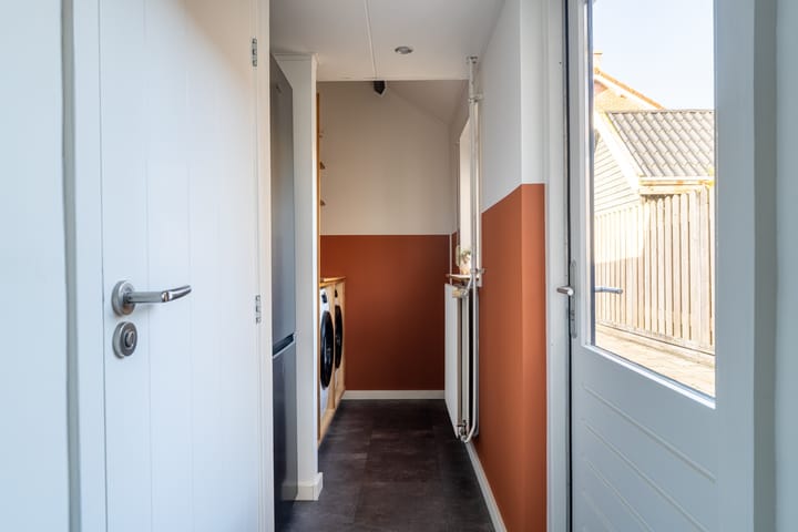 Photo 12 of van Heldenstraat 86