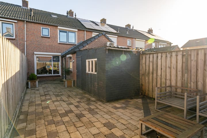 Photo 27 of van Heldenstraat 86