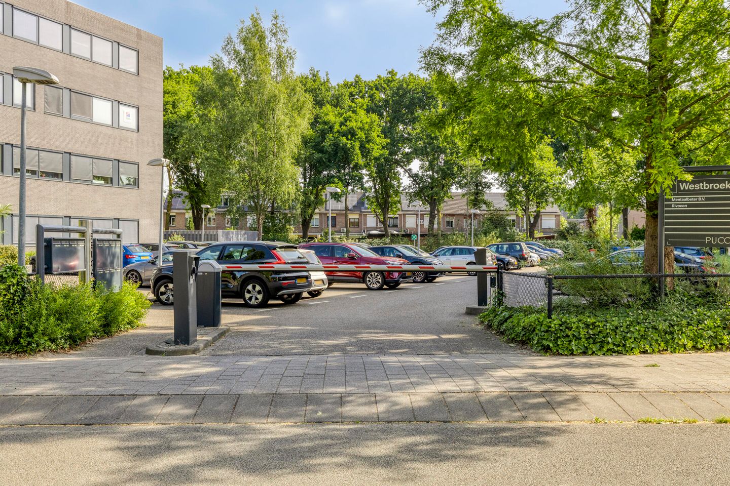 Bekijk foto 4 van Westbroek 36-50