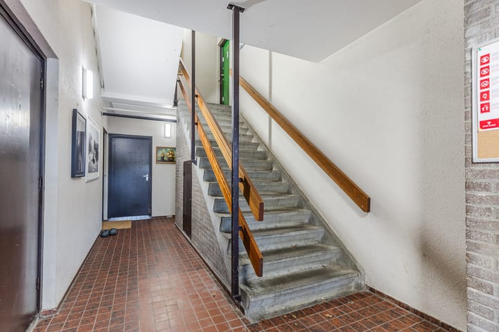 Foto 8 van Rhenenhof 96