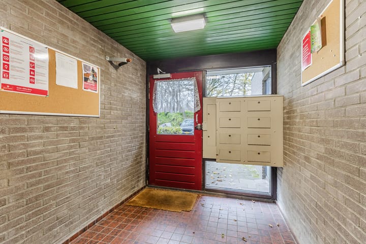 Foto 9 van Rhenenhof 96