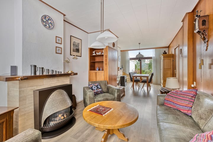 Photo 3 of Antwerpsestraatweg 12