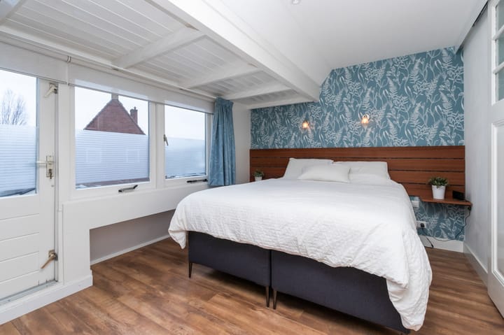 Photo 19 of Emmaweg 12