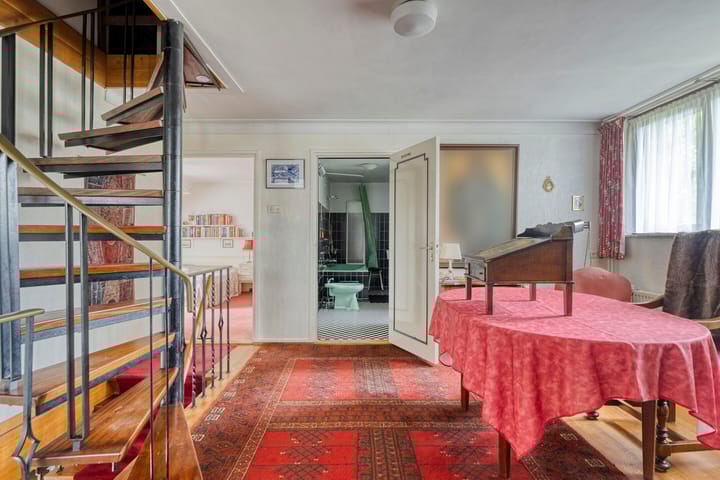 Photo 21 of Eikenlaan 3