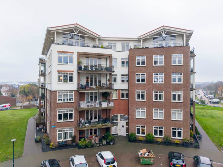 Foto 2 van De Klok 207