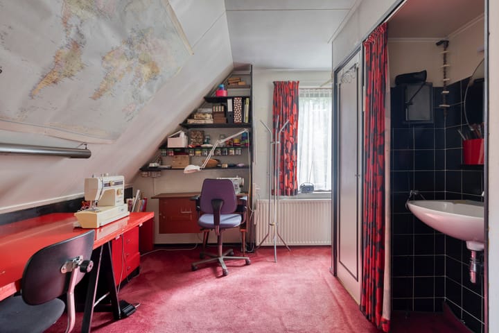 Photo 32 of Eikenlaan 3