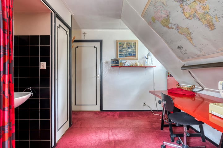 Photo 33 of Eikenlaan 3