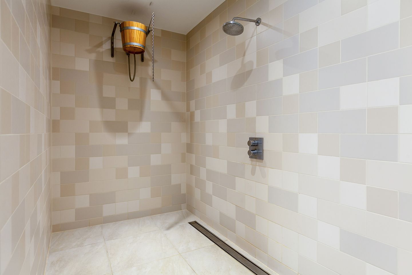 Foto 34 van De Klok 207