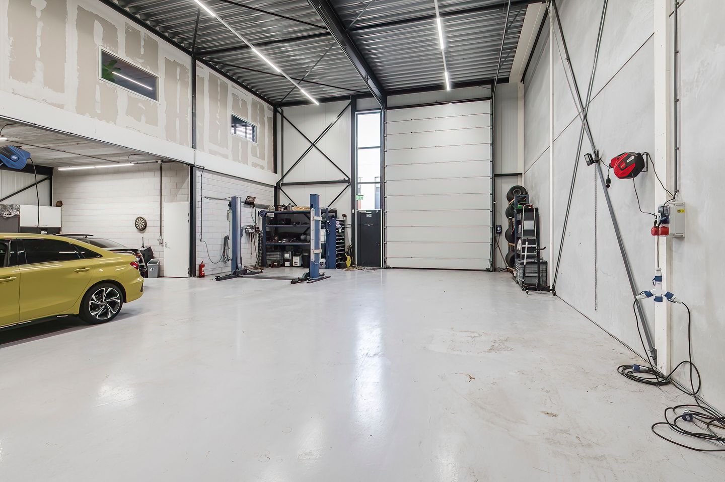 Bekijk foto 4 van Newtonstraat 102