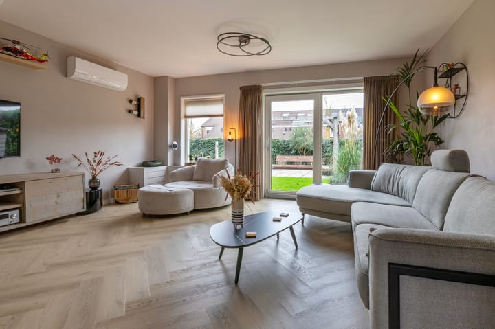 Foto 2 van Oostercluft 10