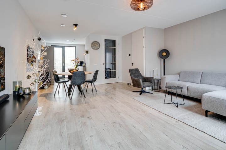 Photo 5 of Gietijzer 23