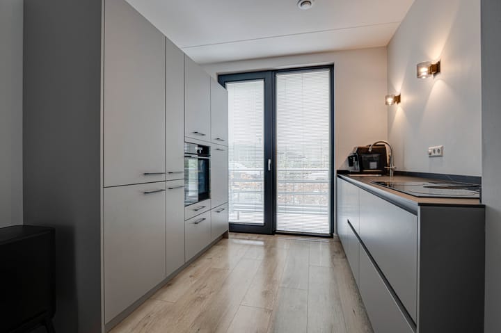 Photo 3 of Gietijzer 23