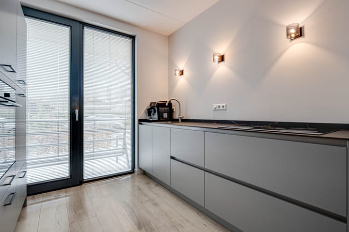 Photo 13 of Gietijzer 23