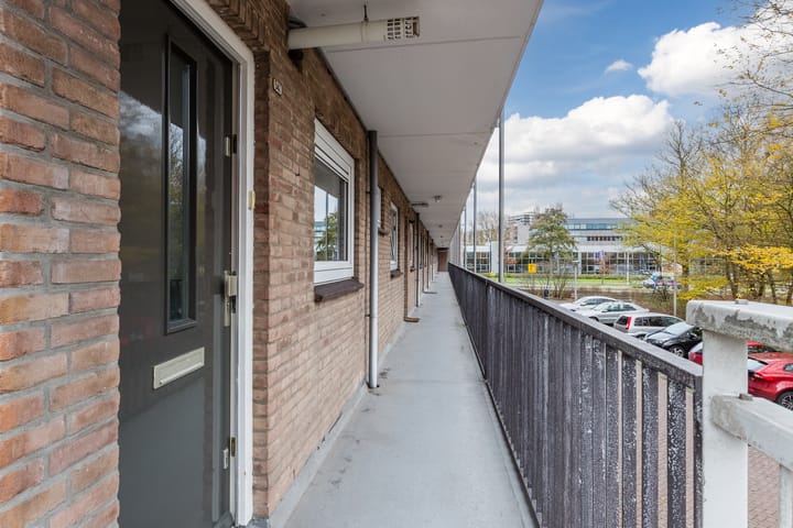 Foto 7 van Mr. G. Groen van Prinstererlaan 341