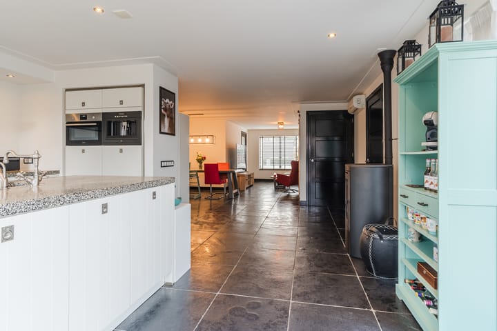 Foto 10 van Sneekstraat 89