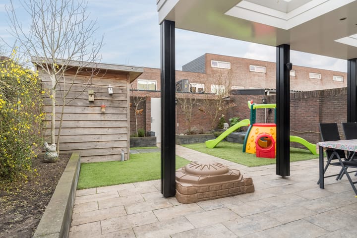 Foto 32 van Sneekstraat 89