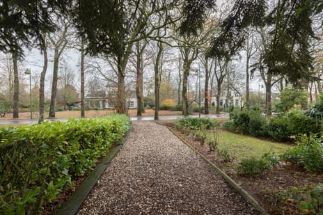 de Gast 8-a tertiary image