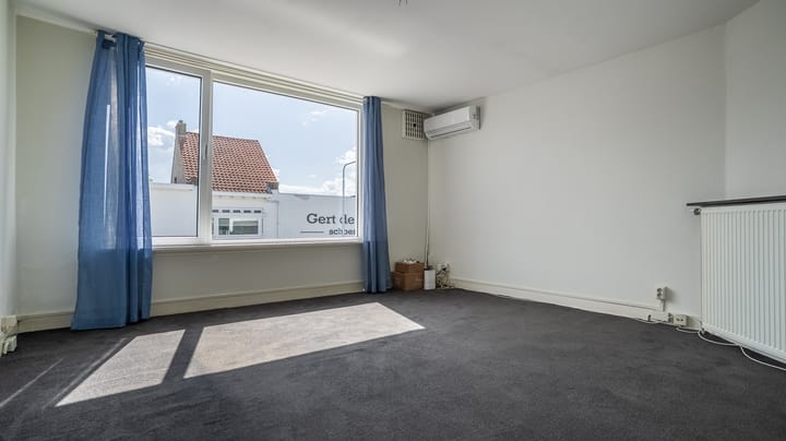 Photo 5 of Bornsestraat 62-B