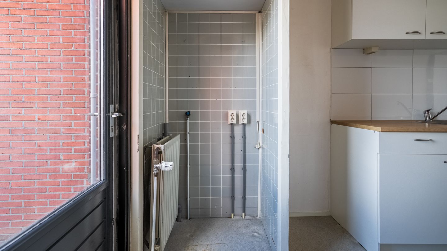 Photo 10 of Bornsestraat 62-B