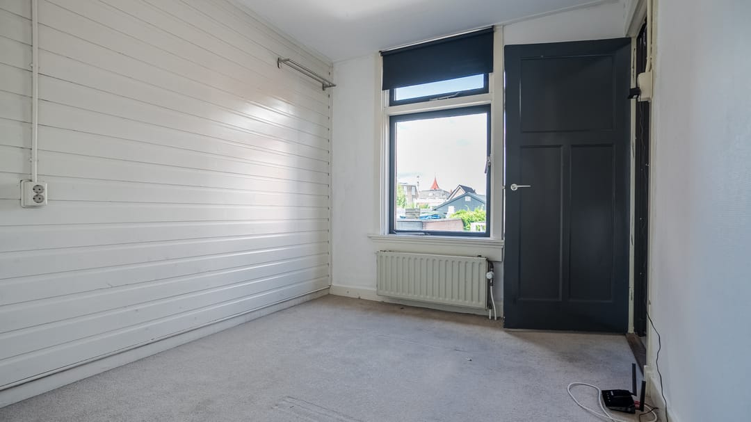 Photo 11 of Bornsestraat 62-B