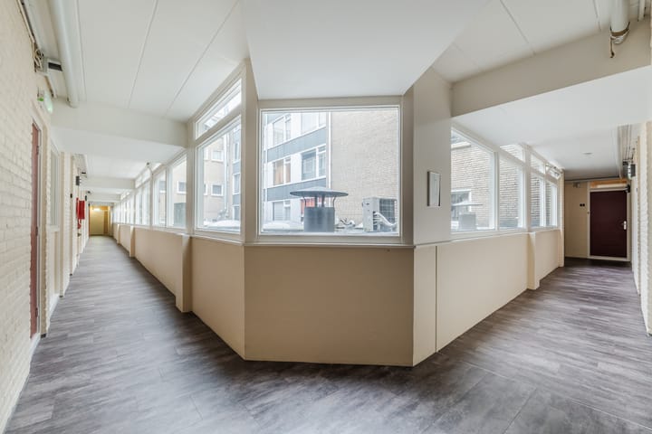 Photo 8 of Brinkstraat 19