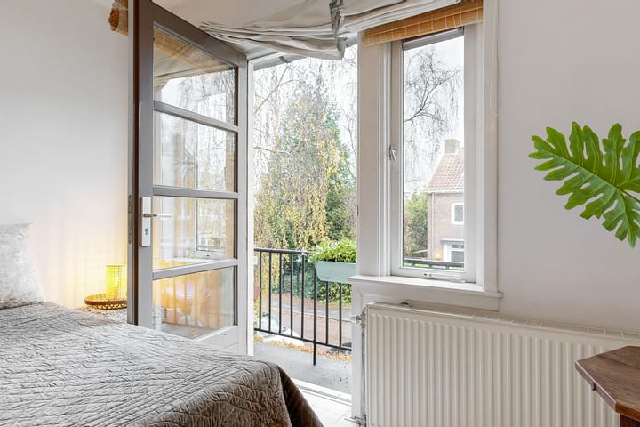 Foto 16 van Bilderdijklaan 17