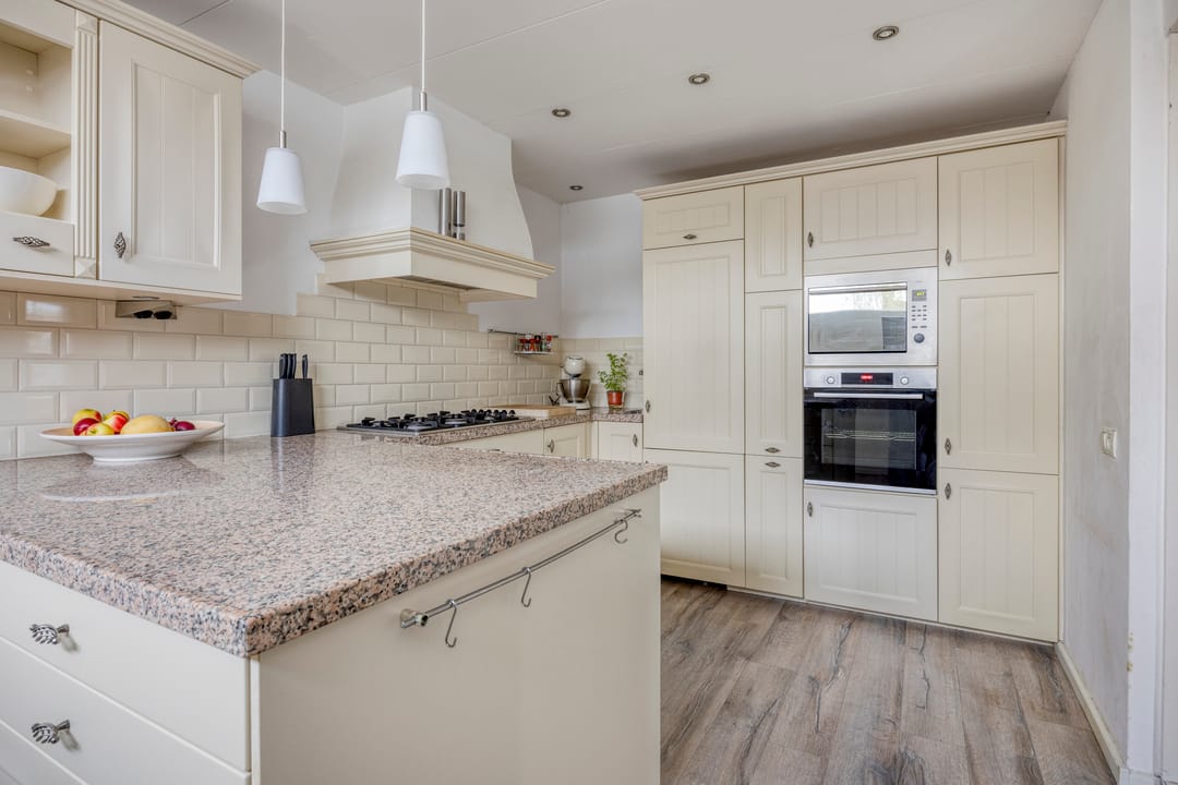 Foto 13 van Weigeliapark 37