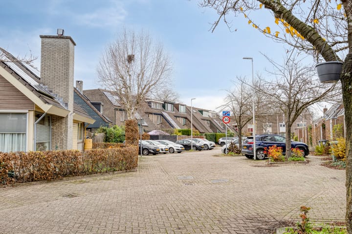 Foto 40 van Weigeliapark 37